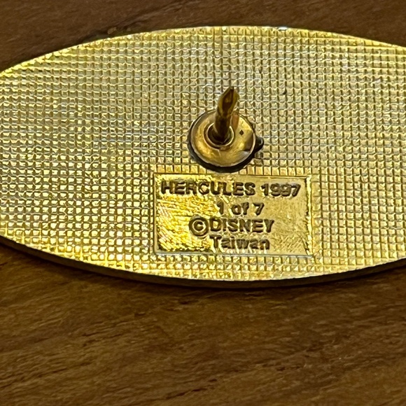Hercules Logo Ltd Release Pin 1997 Opening Weekend Commemorative Set #1 of 7 - Picture 5 of 16